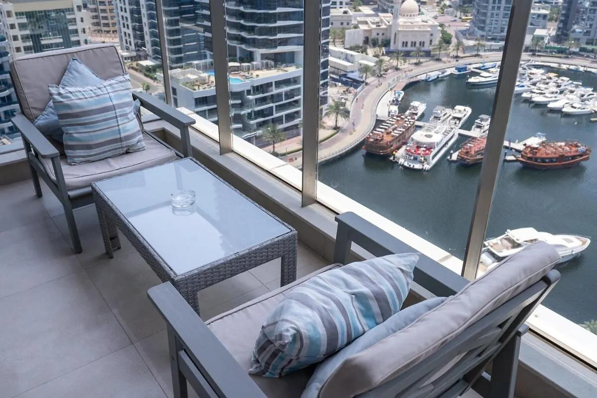Апартаменты Wonderful 1-Bedroom With Canal View At Sparkle Tower In Dubai Marina ОАЭ