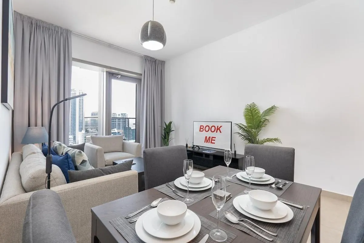Wonderful 1-Bedroom With Canal View At Sparkle Tower In Dubai Marina Апартаменты